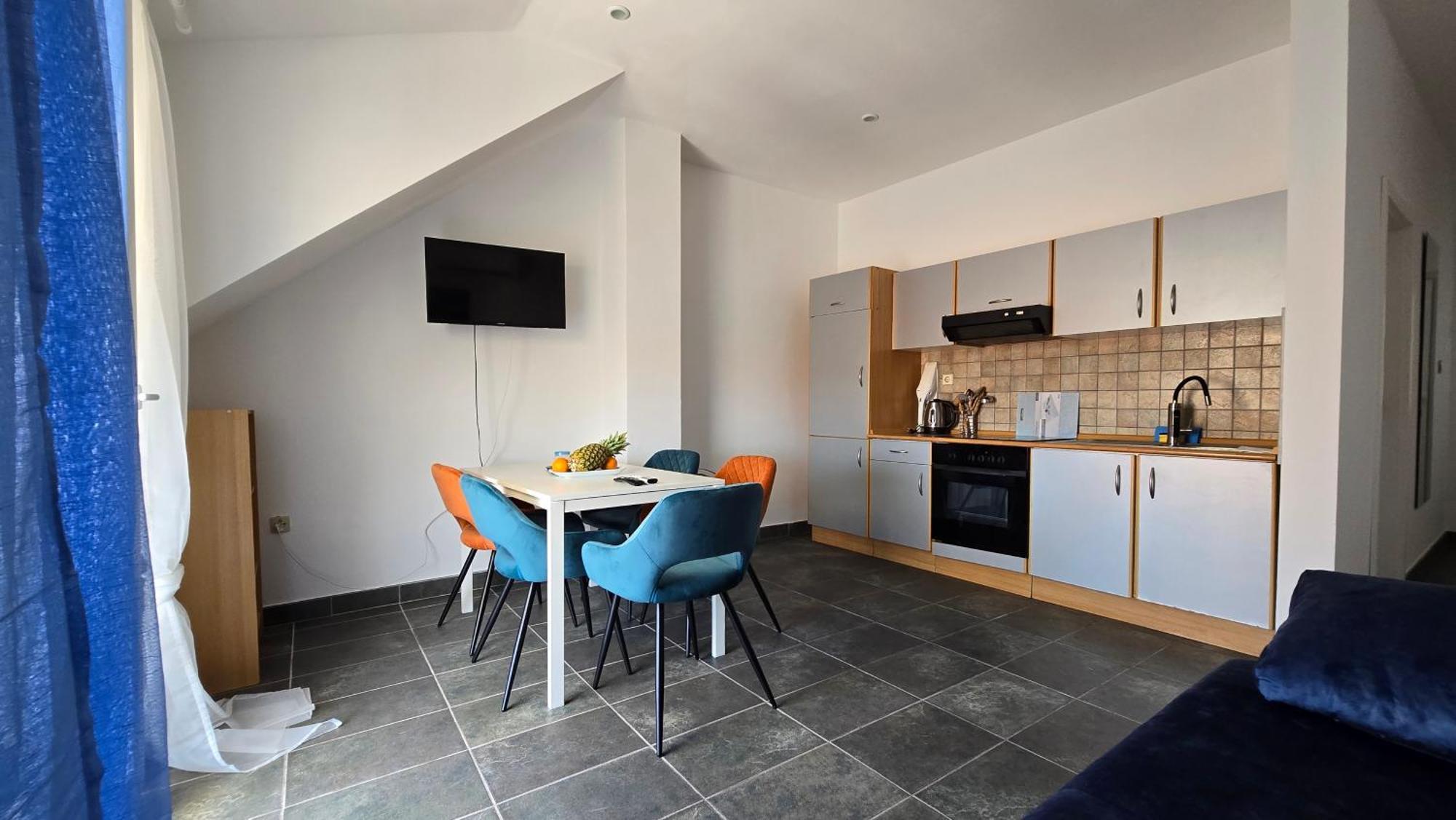 Enigma Apartments - In Center Novaglia Esterno foto